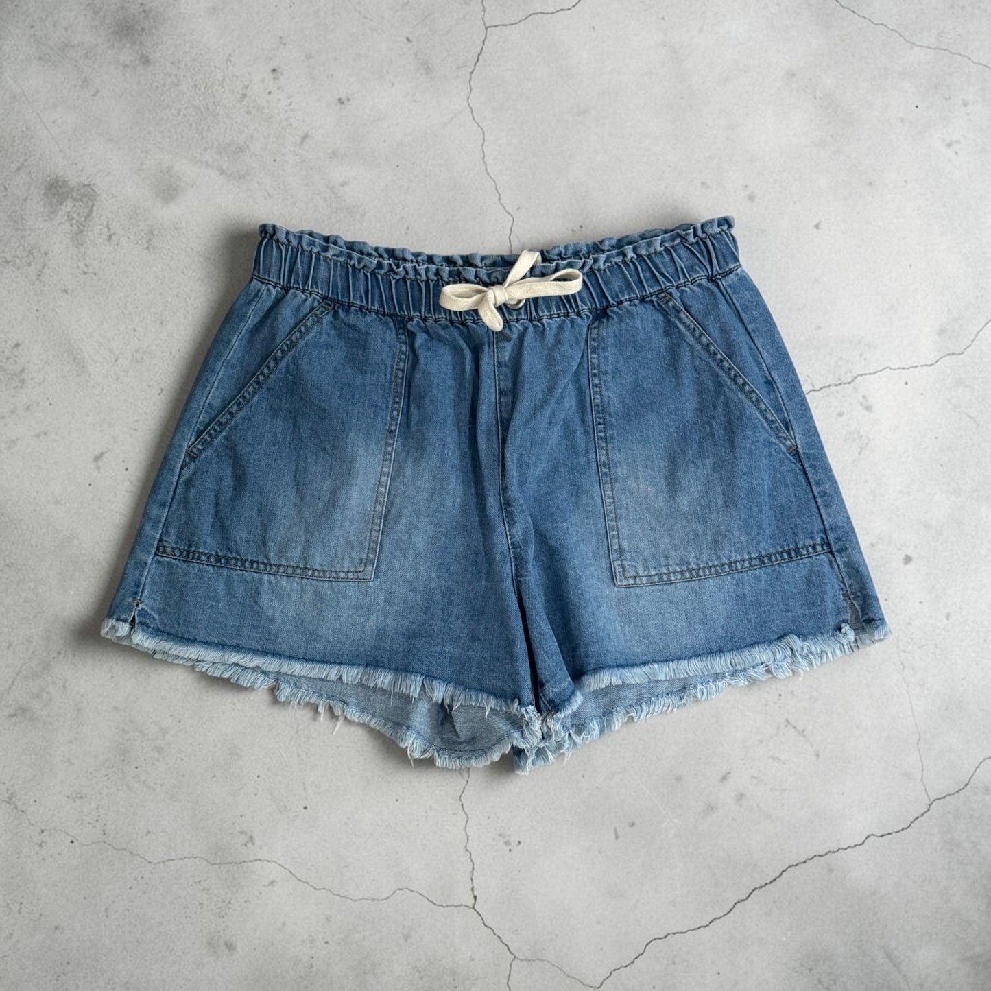 Womens Denim Shorts Large EUC