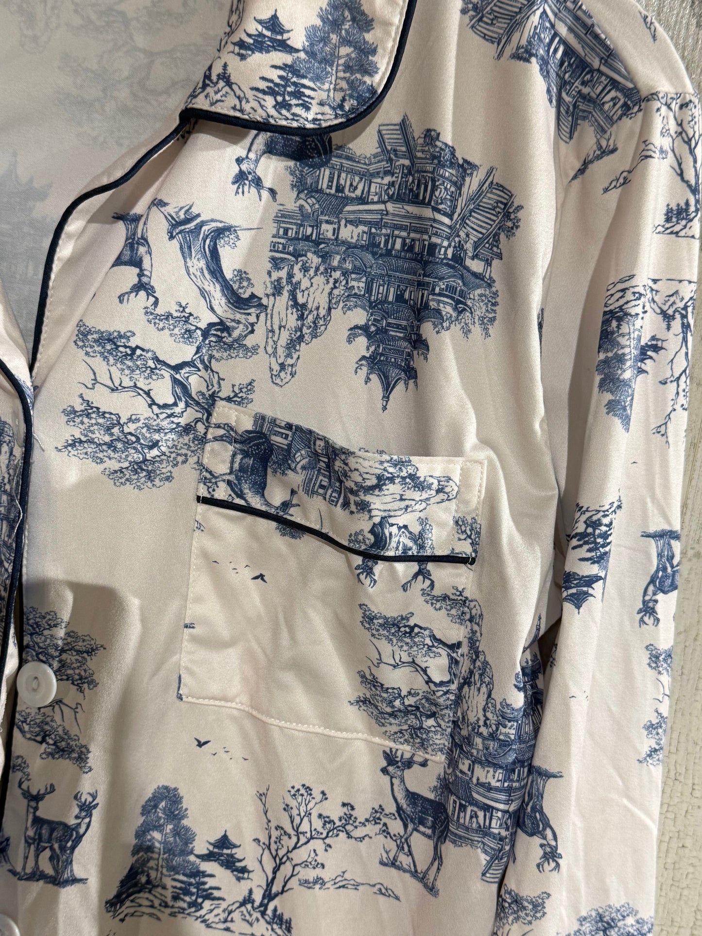 Womens Pajama Set Size Medium