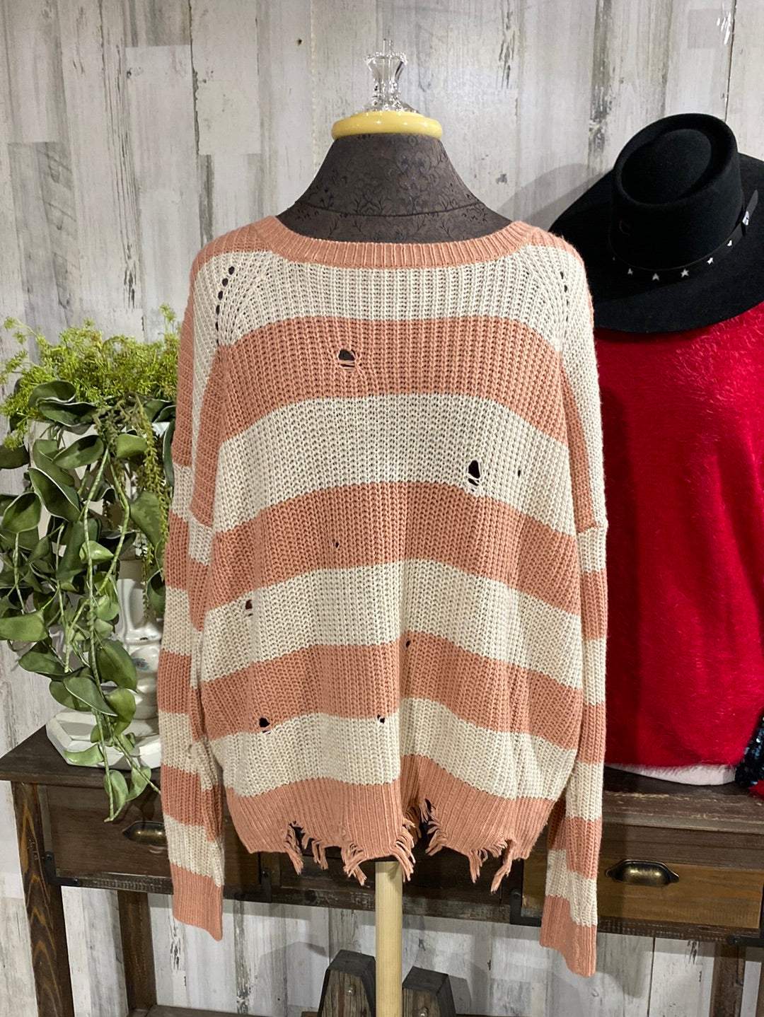 Womens Distressed Cozy Casual Sweater Med/Large