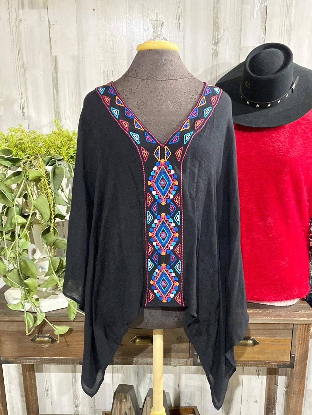 Womens Poncho Style Embroidered Top Small/Med